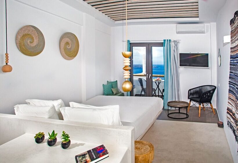 پانسیون Amity Suites  Adults Only