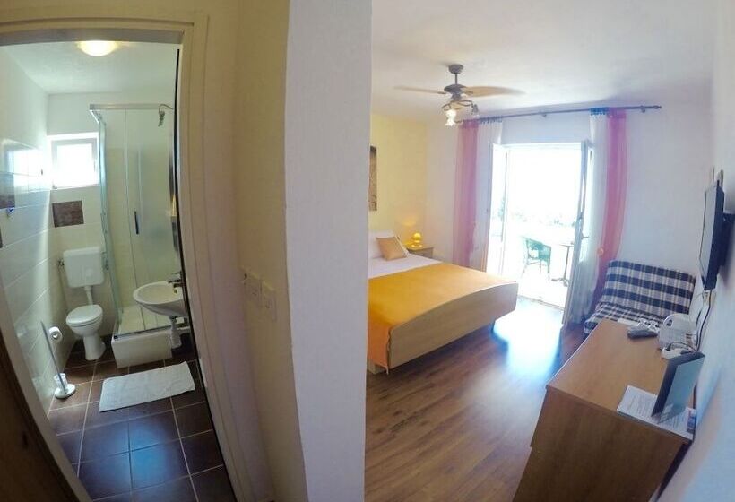 پانسیون Vila Lacman