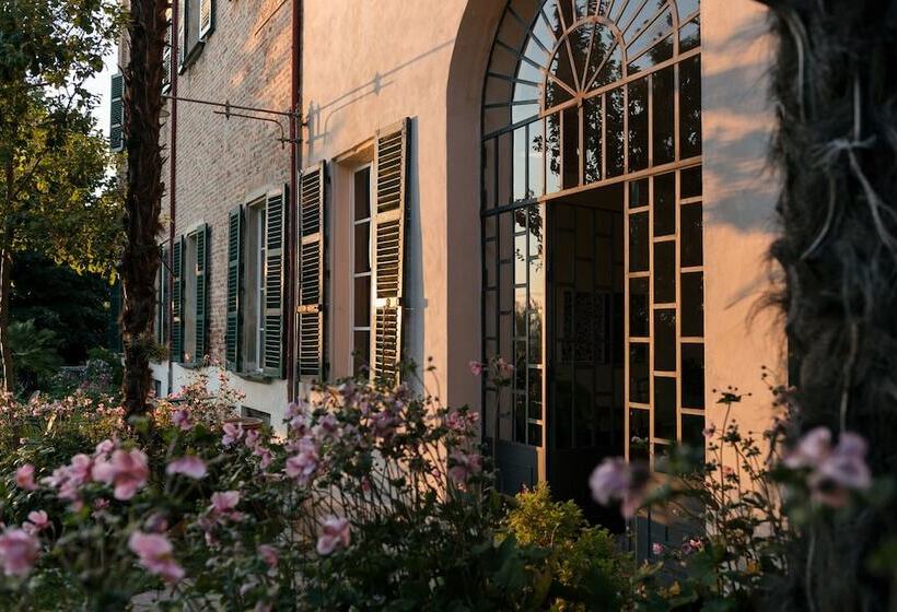 호텔 Albergo Real Castello