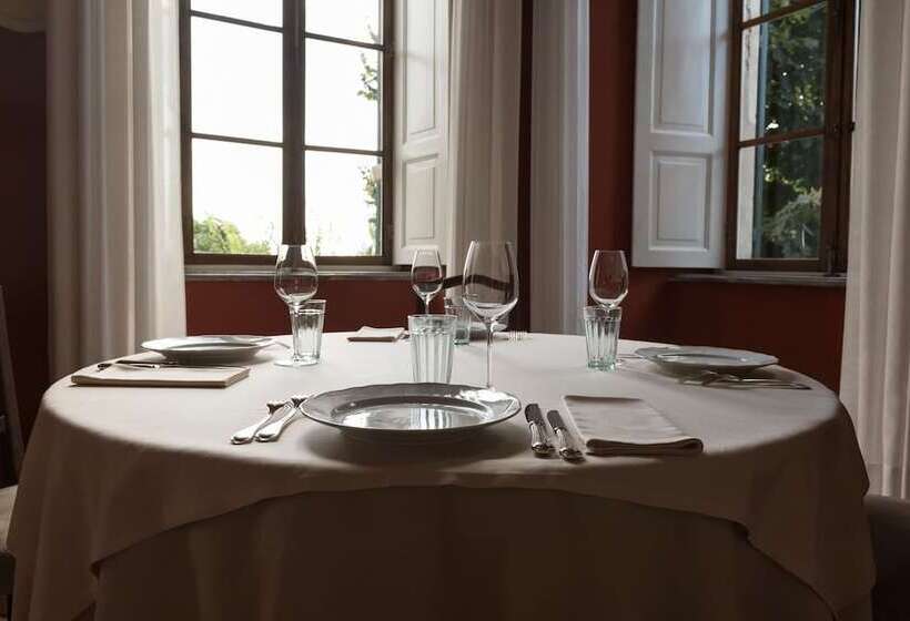 호텔 Albergo Real Castello