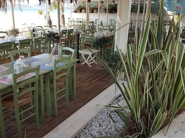 هتل Villa Nickolas