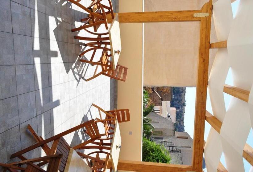 پانسیون Rooms And Breakfast Zefiro
