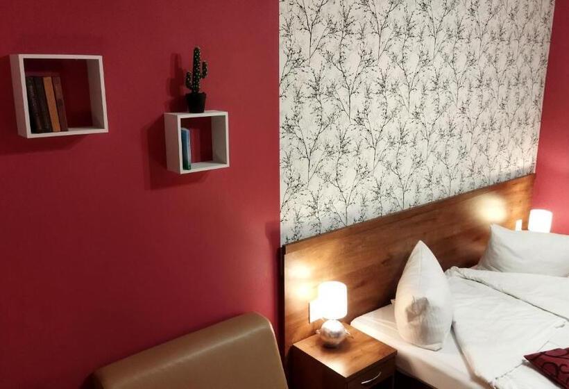 Pensjonat Zielone Wzgórze W Bolesławowie