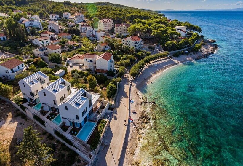 Omega Villas Complex