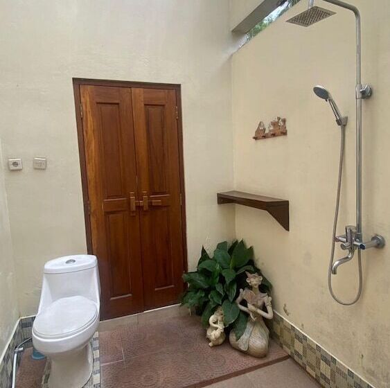 پانسیون Alamanda Family Villas & Pool