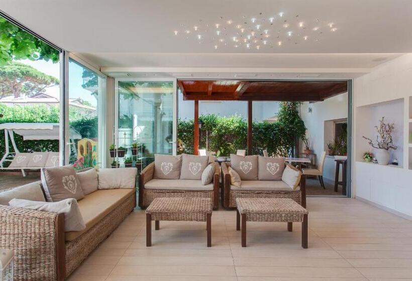 هتل Airone Cervia B&b Camere E Appartamenti