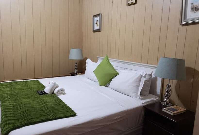 בית מלון כפרי Lilitha Guest Lodge & Conferencing