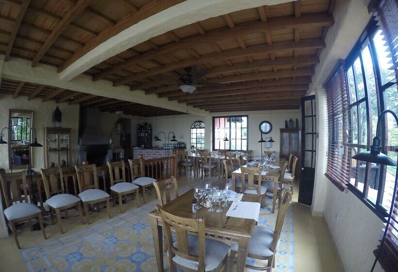 هتل Monasterio San Agustín