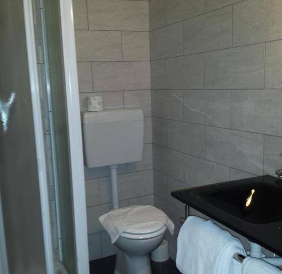 ホテル Stazione Sul Lago Di Iseo