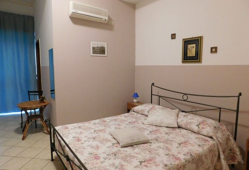تختخواب و صبحانه Villa Delle Vacanze