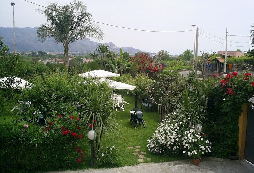 تختخواب و صبحانه Villa Delle Vacanze