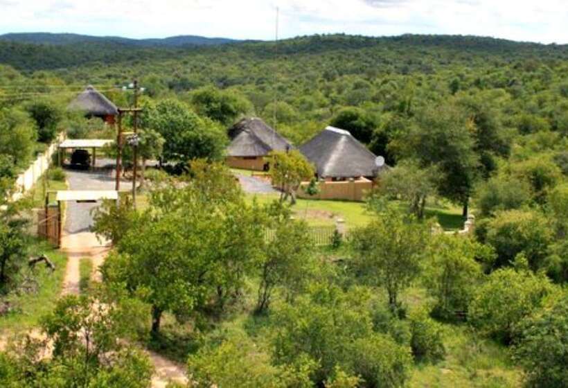 בית מלון כפרי Muweti Bush Lodge