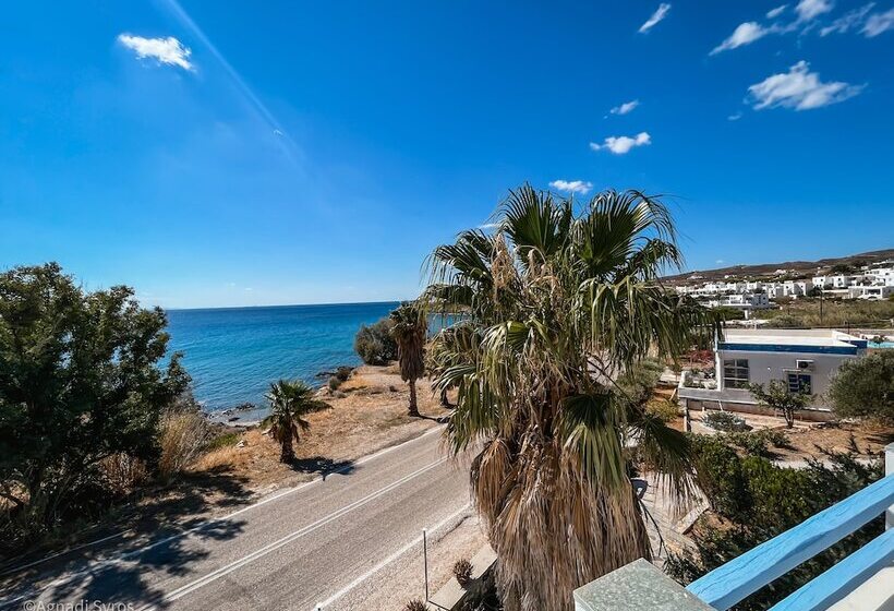 پانسیون Agnadi Syros Beachfront Studios & Rooms