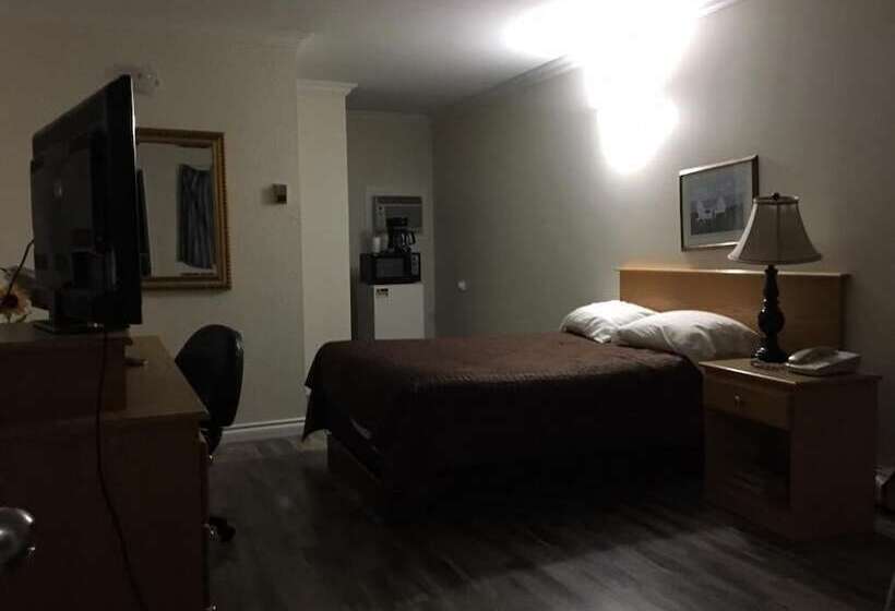 Grassland Motel