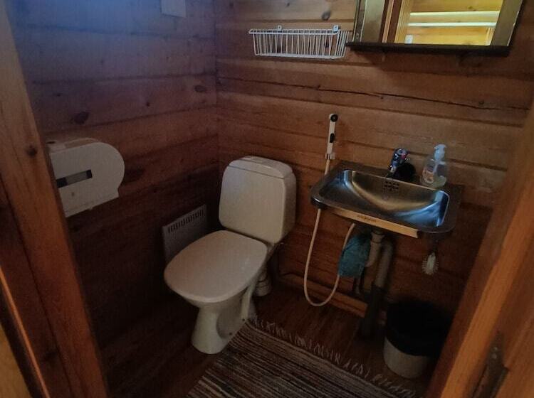 ホテル Ahvenlampi Camping