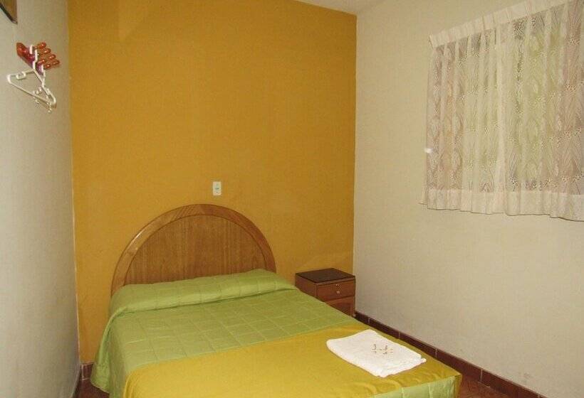 בית מלון כפרי La Posada De San Pedro