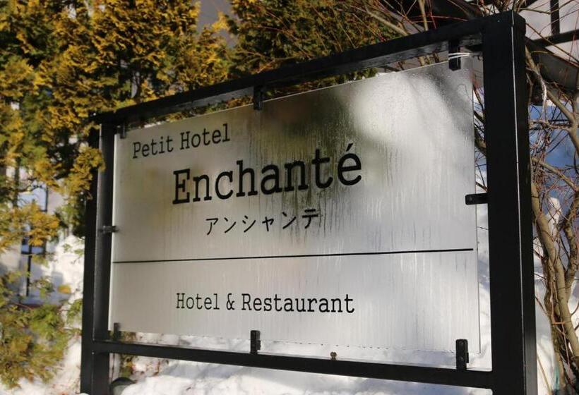 Petit Hotel Enchante