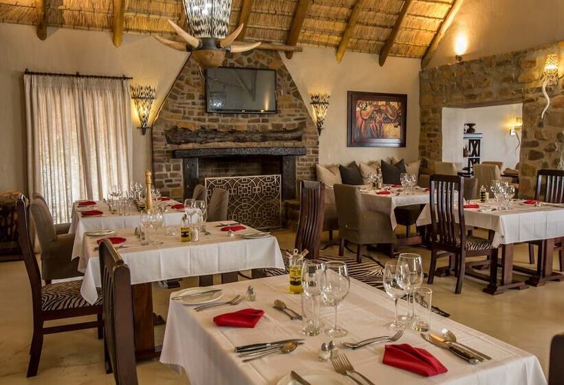 בית מלון כפרי Umzolozolo Private Safari Lodge & Spa