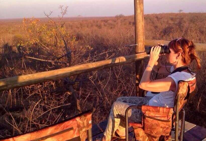 בית מלון כפרי Yingwe