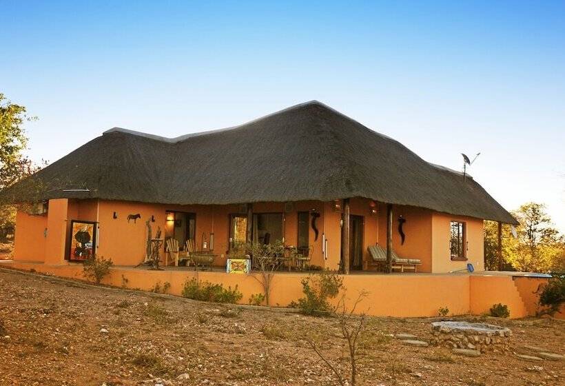 בית מלון כפרי Yingwe