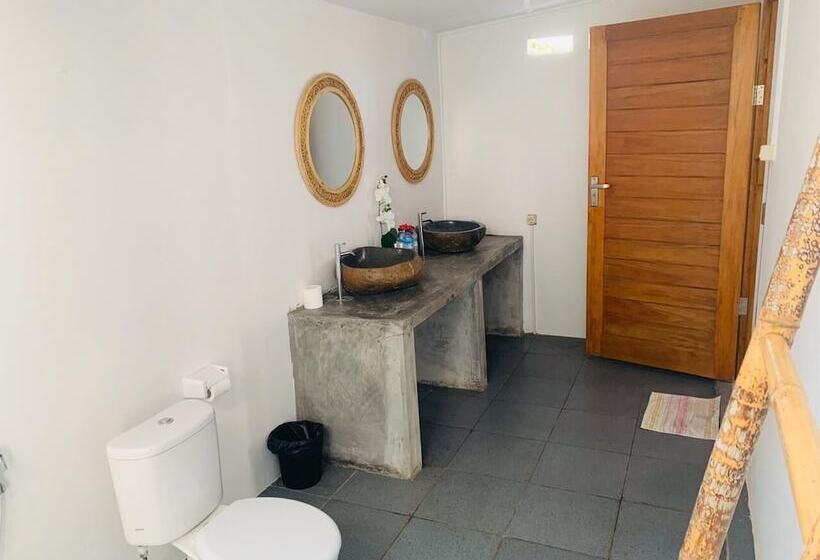 هتل Damai Bungalows