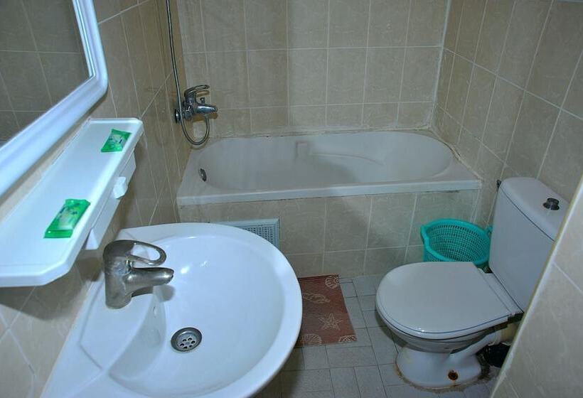 هتل La Baraka Auberge