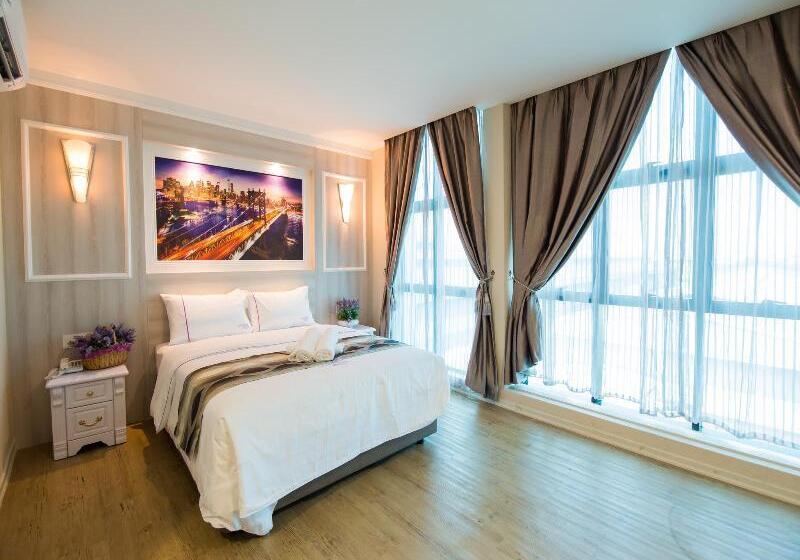 هتل Lavender Inn Usj