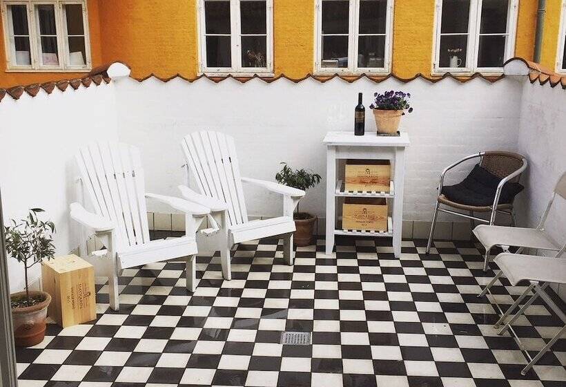 Nyhavn Apartments