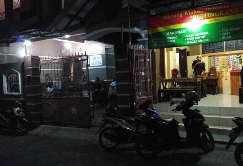 Пансион Adikarta Guesthouse Seturan