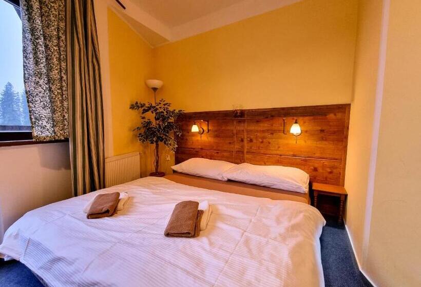 پانسیون Penzion Rotunda