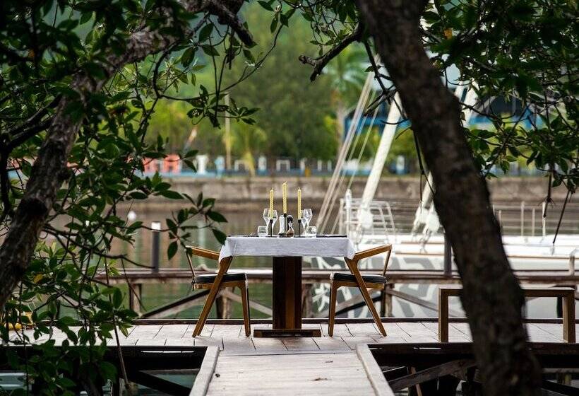 هتل Meridian Adventure Marina Club & Resort