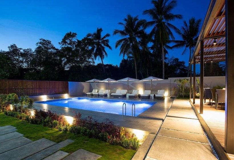 هتل Meridian Adventure Marina Club & Resort