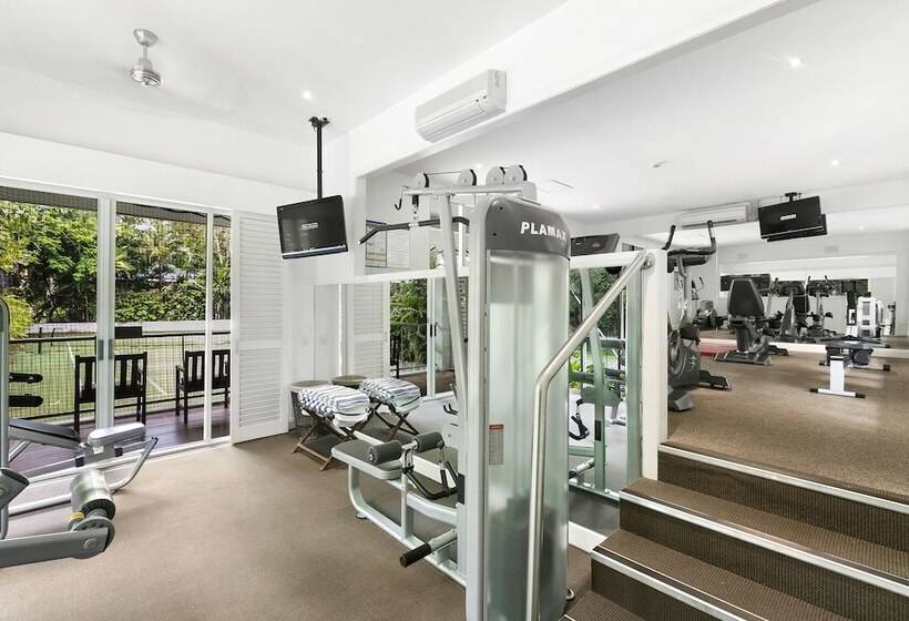 リゾートホテル Elysium Private Apartments At The Beach Club