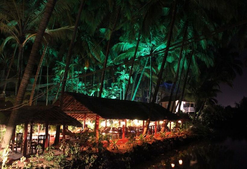 منتجع Palm Trees Ayurvedic Heritage