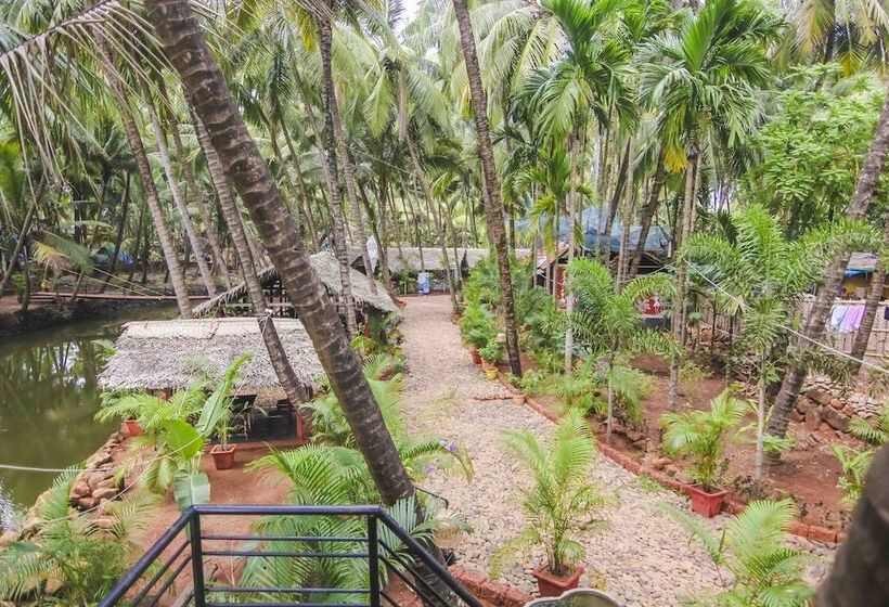 منتجع Palm Trees Ayurvedic Heritage