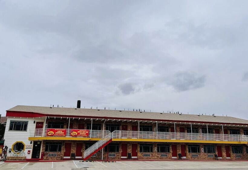 Apache Motel