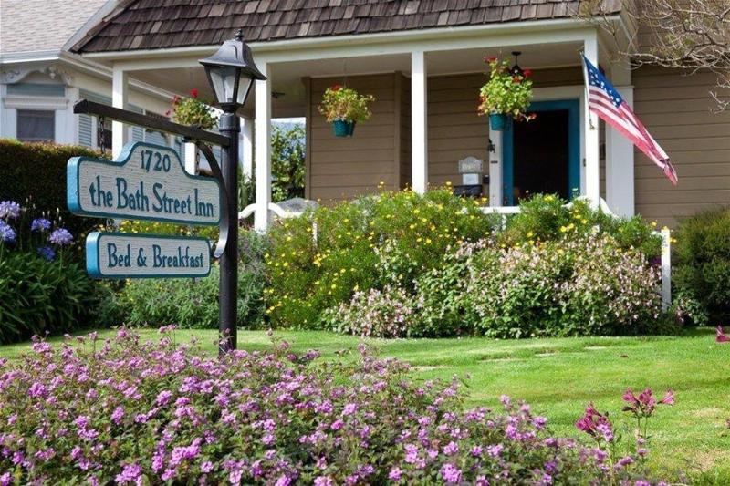 Bed and Breakfast Bath Street Inn