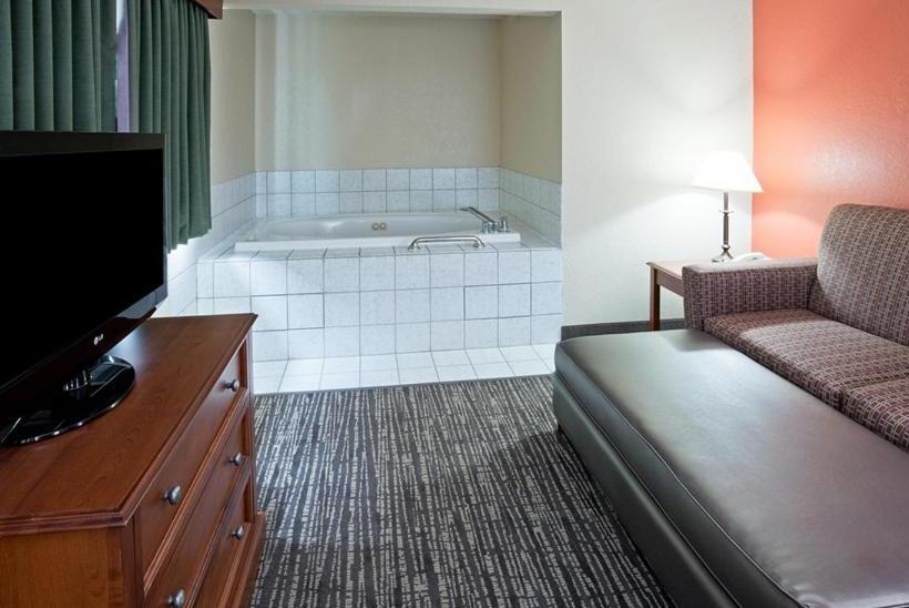 فندق Americinn By Wyndham Alexandria