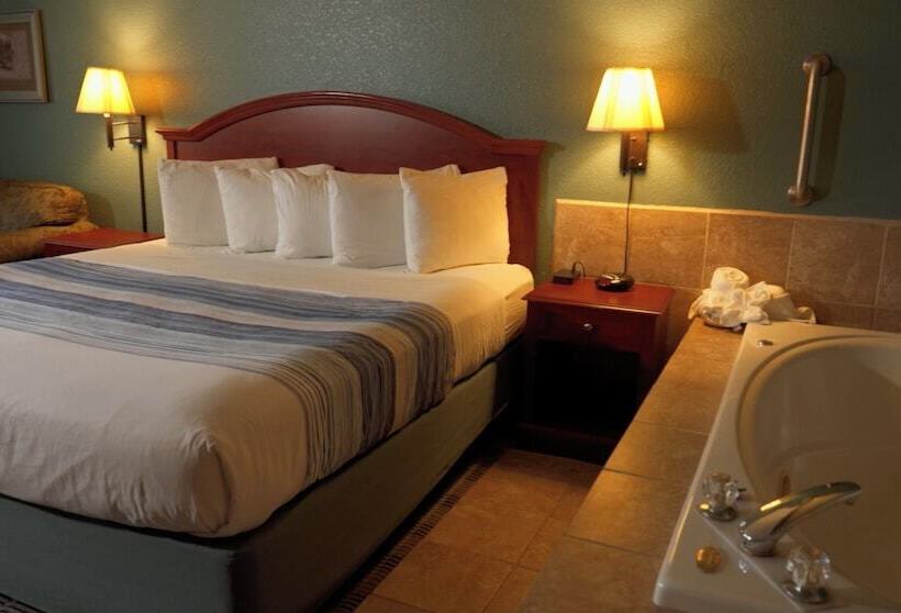 فندق Americinn By Wyndham Chippewa Falls