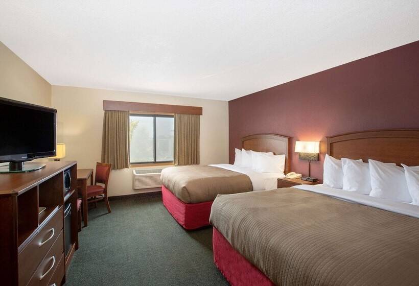 هتل Americinn By Wyndham Kearney