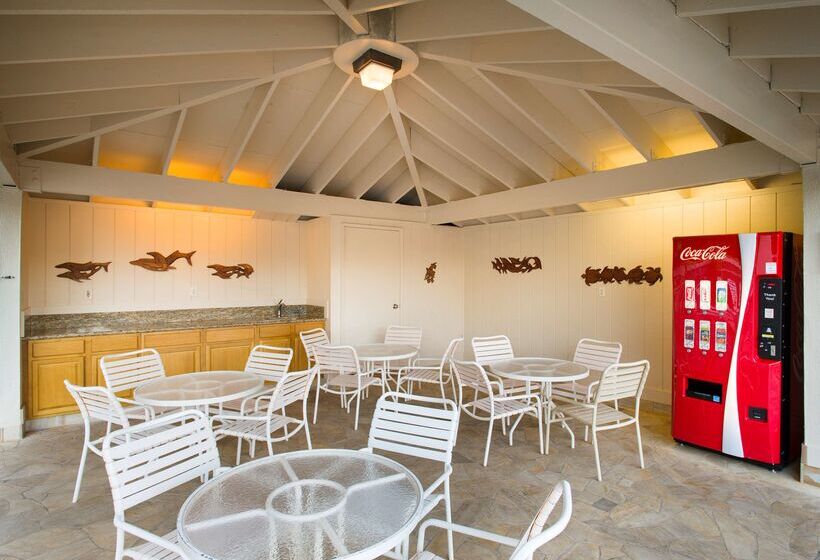 酒店 Aston At The Maui Banyan