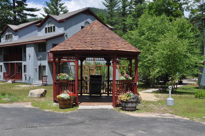 هتل Attitash Mountain Village