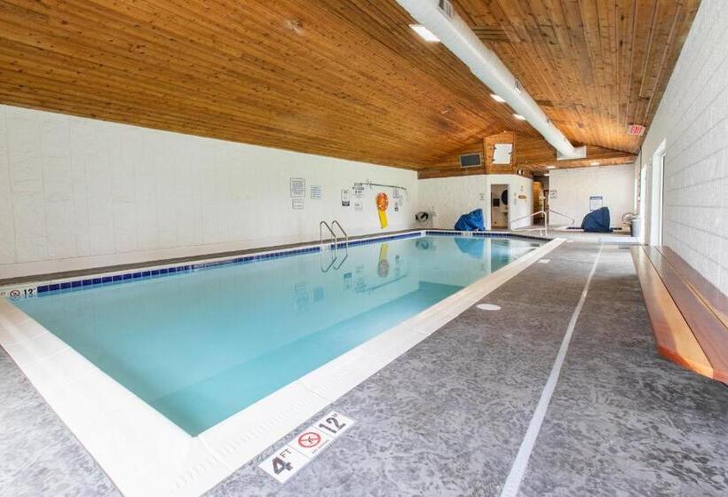 فندق Bay Point On the Lake