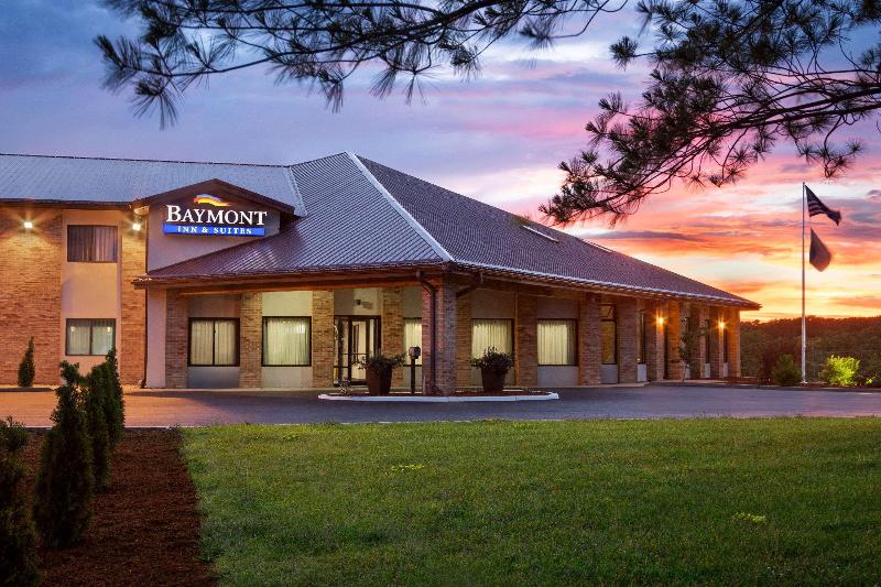 ホテル Baymont By Wyndham Warrenton