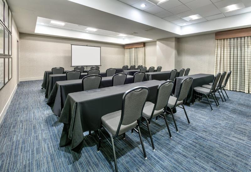 Holiday Inn Express Hotel & Suites Dallas Fort Worth Airport South, An Ihg