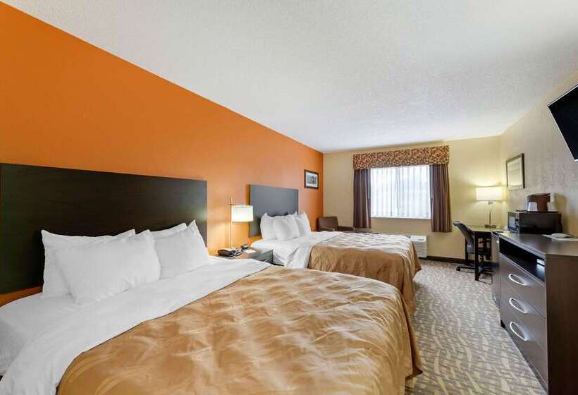 호텔 Quality Inn
