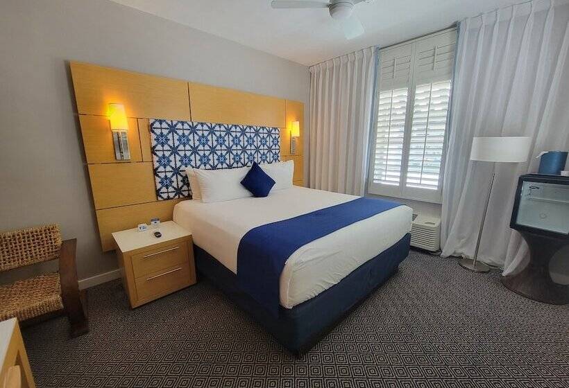 هتل The Landon Bay Harbor Miami Beach