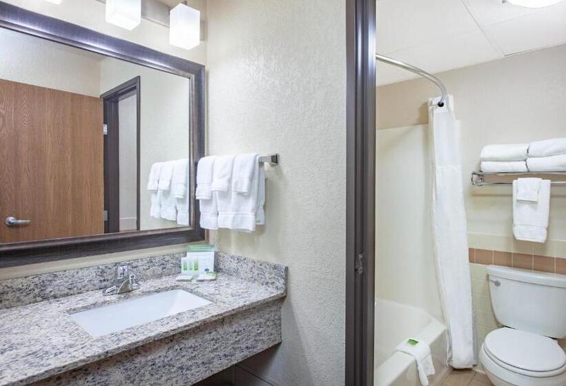 فندق على الطريق Americinn By Wyndham Mankato Event Center Near Msu