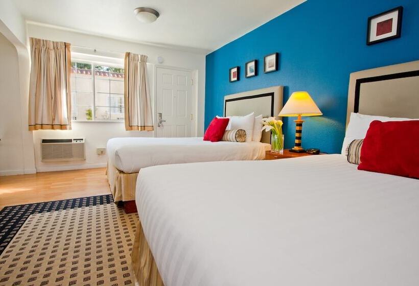 فندق على الطريق Alpine Inn And Suites