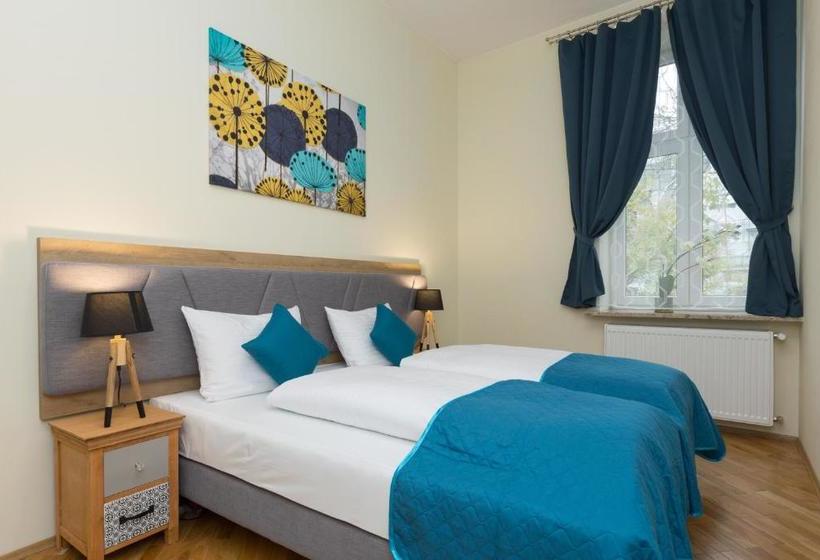 1898 Parkside Boutique Residence